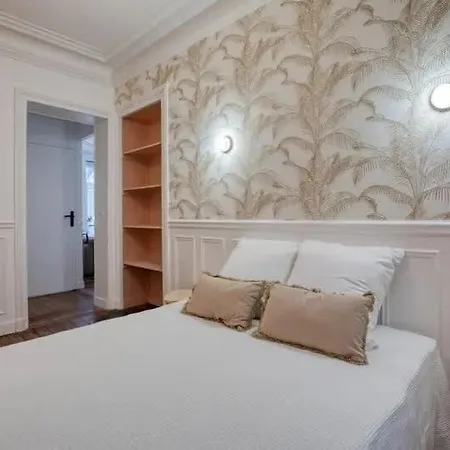 Chapelle - Familial Au Centre De Apartment Paris