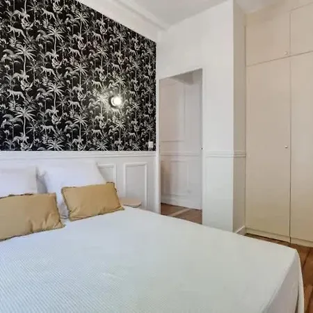 Chapelle - Familial Au Centre De Apartment Paris